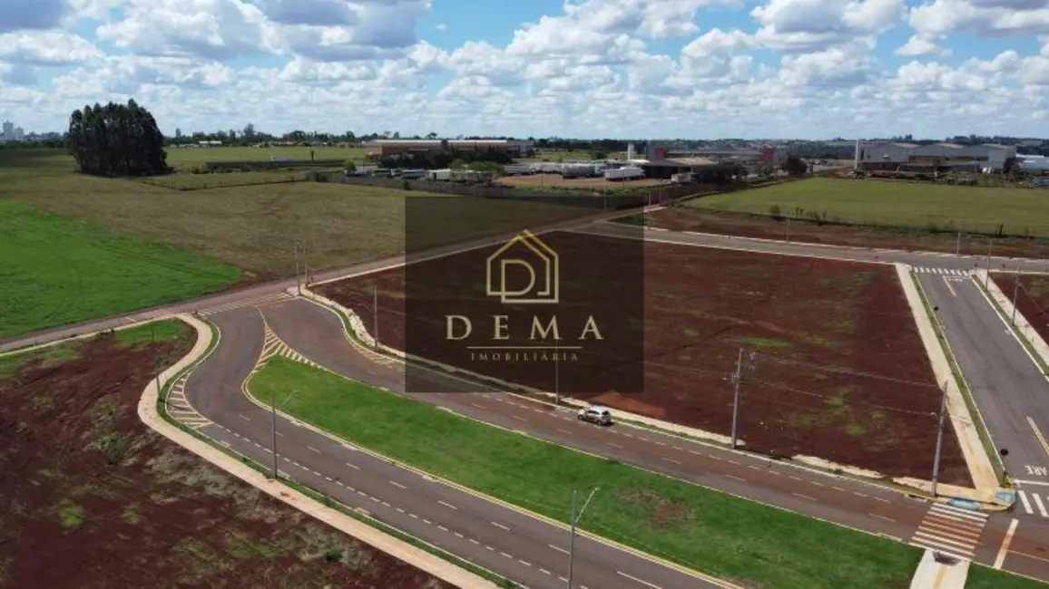 Foto 2 de Terreno / Lote à venda, 250m2 em Toledo - PR