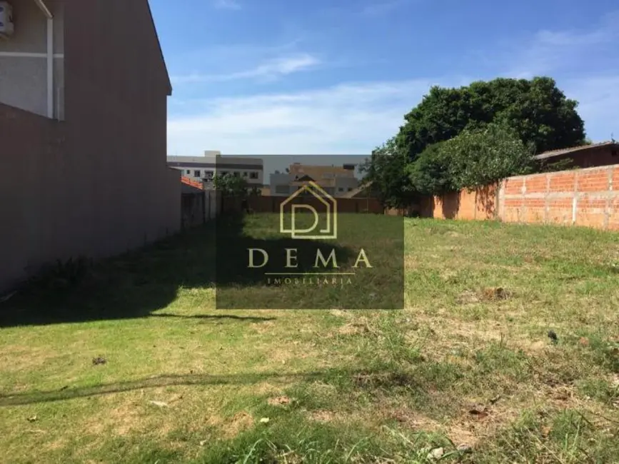 Terreno / Lote à venda, 750m2 em Centro, Toledo, PR - imagem 1 Foto 1 de Terreno / Lote à venda, 750m2 em Centro, Toledo, PR