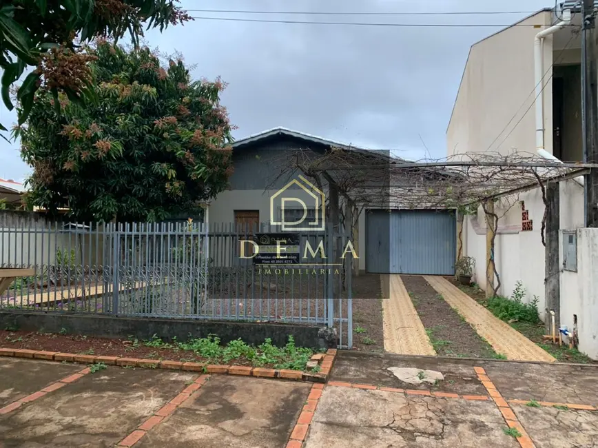 Foto 1 de Casa com 2 quartos à venda, 134m2 em Jardim La Salle, Toledo - PR
