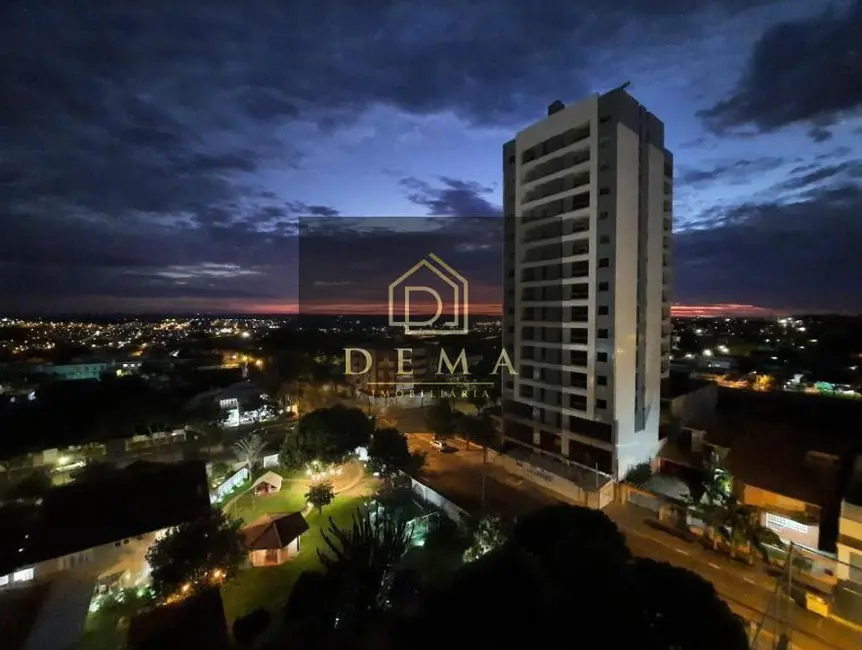 Foto 2 de Apartamento com 3 quartos à venda, 129m2 em Centro, Toledo - PR