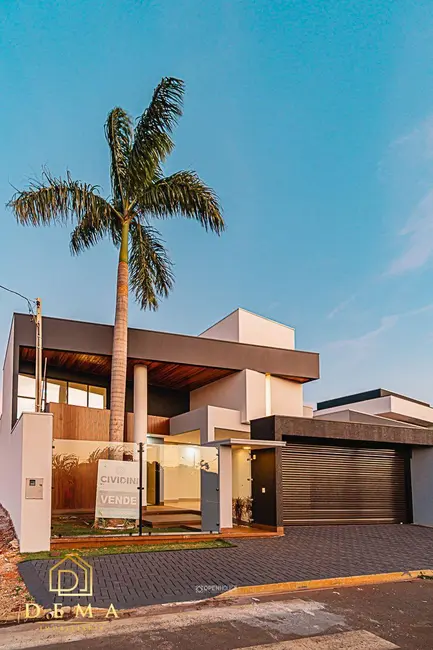 Foto 2 de Casa com 3 quartos à venda, 230m2 em Tocantins, Toledo - PR