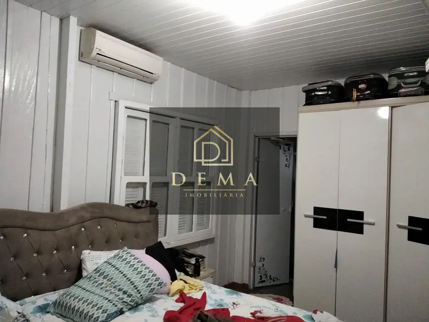 Casa com 2 quartos à venda, 540m2 em Centro, Toledo - PR - imagem 3 Foto 3 de Casa com 2 quartos à venda, 540m2 em Centro, Toledo - PR