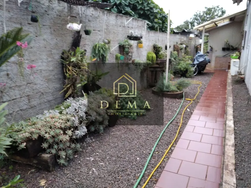Casa com 2 quartos à venda, 540m2 em Centro, Toledo - PR - imagem 2 Foto 2 de Casa com 2 quartos à venda, 540m2 em Centro, Toledo - PR