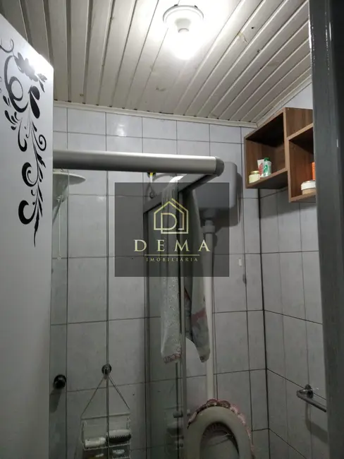 Casa com 2 quartos à venda, 540m2 em Centro, Toledo - PR - imagem 6 Foto 6 de Casa com 2 quartos à venda, 540m2 em Centro, Toledo - PR