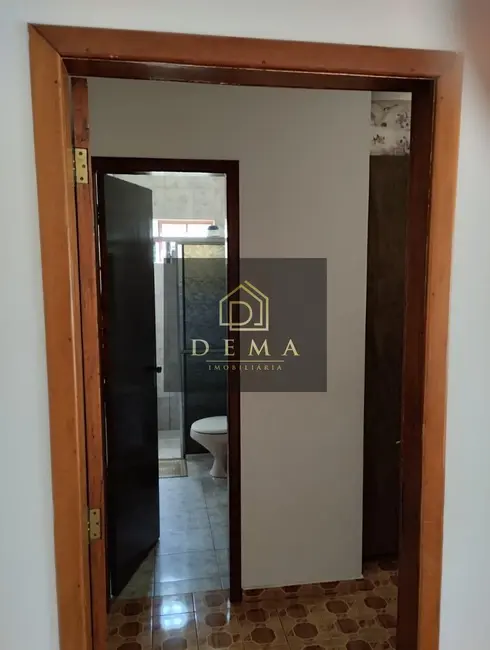 Casa com 2 quartos à venda, 150m2 em Toledo - PR - imagem 7 Foto 7 de Casa com 2 quartos à venda, 150m2 em Toledo - PR