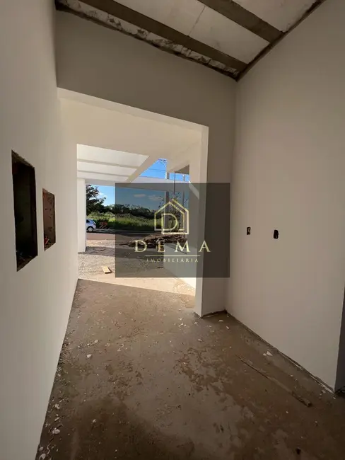 Casa com 2 quartos à venda, 160m2 em Vila Industrial, Toledo - PR - imagem 4 Foto 4 de Casa com 2 quartos à venda, 160m2 em Vila Industrial, Toledo - PR