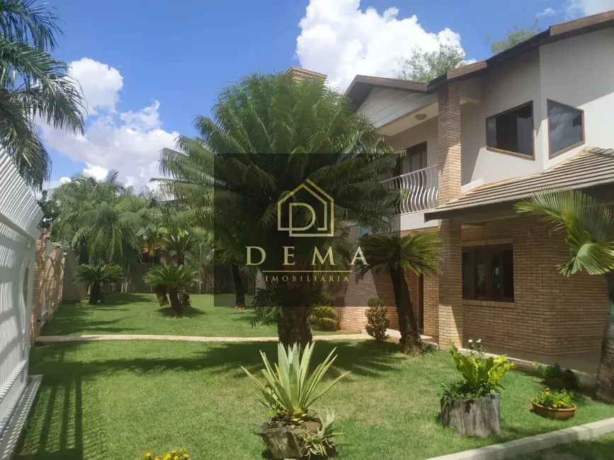 Sobrado com 2 quartos à venda, 320m2 em Jardim Gisela, Toledo - PR - imagem 7 Foto 7 de Sobrado com 2 quartos à venda, 320m2 em Jardim Gisela, Toledo - PR