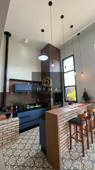 Casa com 2 quartos à venda, 181m2 em Tocantins, Toledo - PR - imagem 6 Foto 6 de Casa com 2 quartos à venda, 181m2 em Tocantins, Toledo - PR