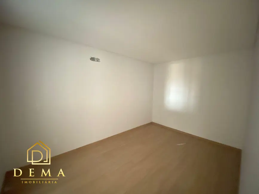 Apartamento com 2 quartos à venda, 127m2 em Jardim La Salle, Toledo - PR - imagem 3 Foto 3 de Apartamento com 2 quartos à venda, 127m2 em Jardim La Salle, Toledo - PR