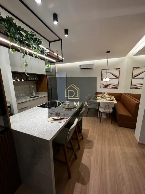 Apartamento com 3 quartos à venda em Jardim Planalto, Toledo - PR - imagem 3 Foto 3 de Apartamento com 3 quartos à venda em Jardim Planalto, Toledo - PR