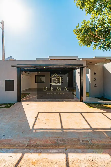 Foto 2 de Casa com 2 quartos à venda, 130m2 em Tocantins, Toledo - PR