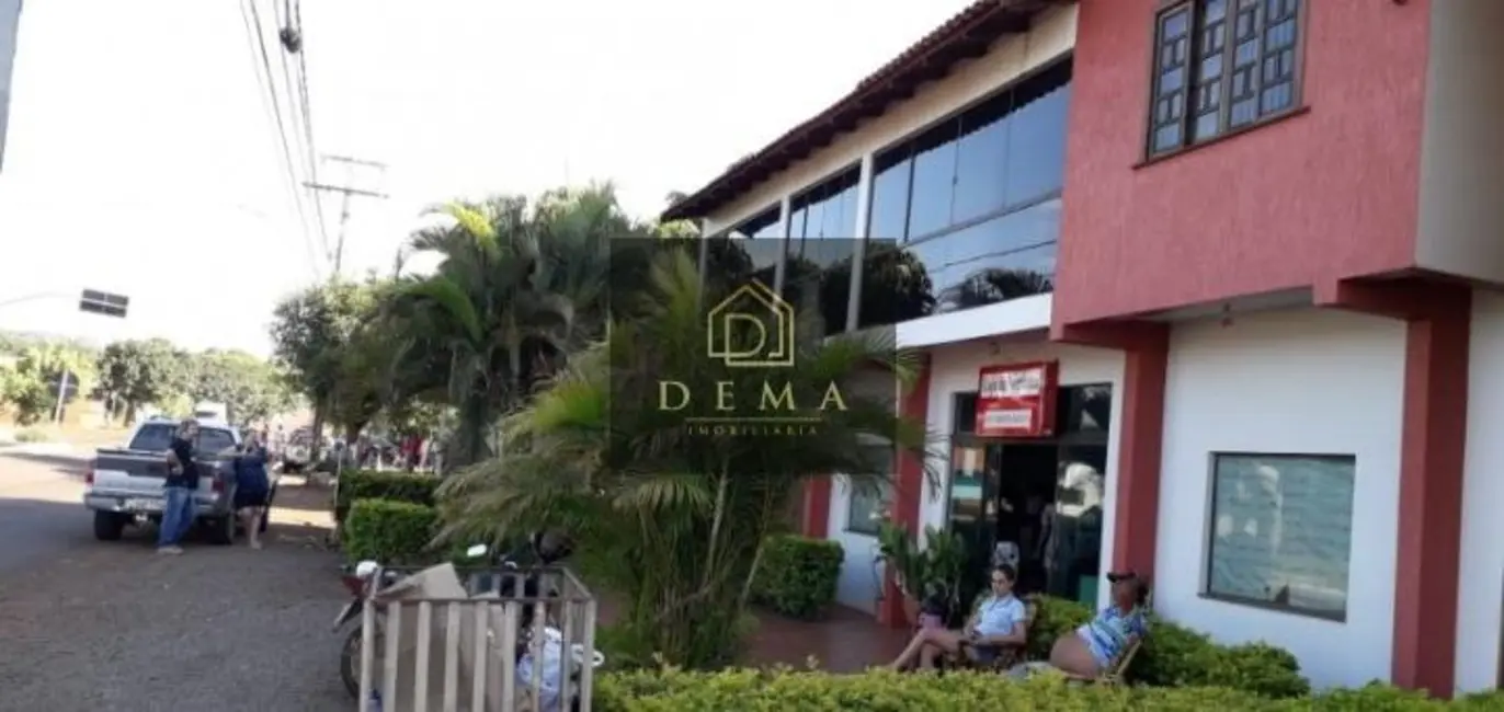 Foto 1 de Sobrado à venda em Santa Helena - PR