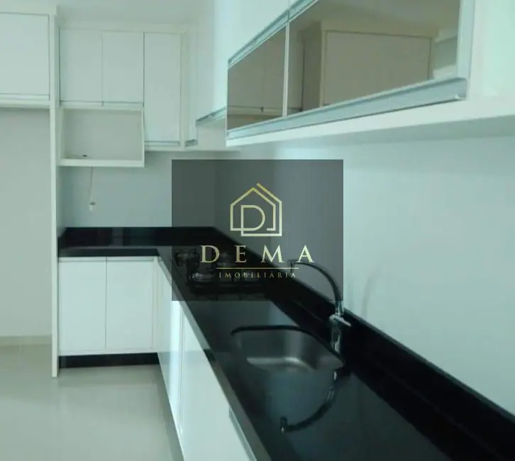 Apartamento com 2 quartos à venda em Centro, Toledo - PR - imagem 4 Foto 4 de Apartamento com 2 quartos à venda em Centro, Toledo - PR