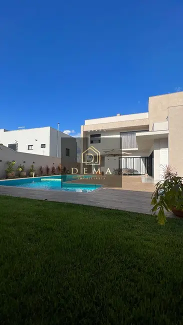 Sobrado com 2 quartos à venda em Tocantins, Toledo - PR - imagem 6 Foto 6 de Sobrado com 2 quartos à venda em Tocantins, Toledo - PR