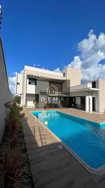 Sobrado com 2 quartos à venda em Tocantins, Toledo - PR - imagem 5 Foto 5 de Sobrado com 2 quartos à venda em Tocantins, Toledo - PR