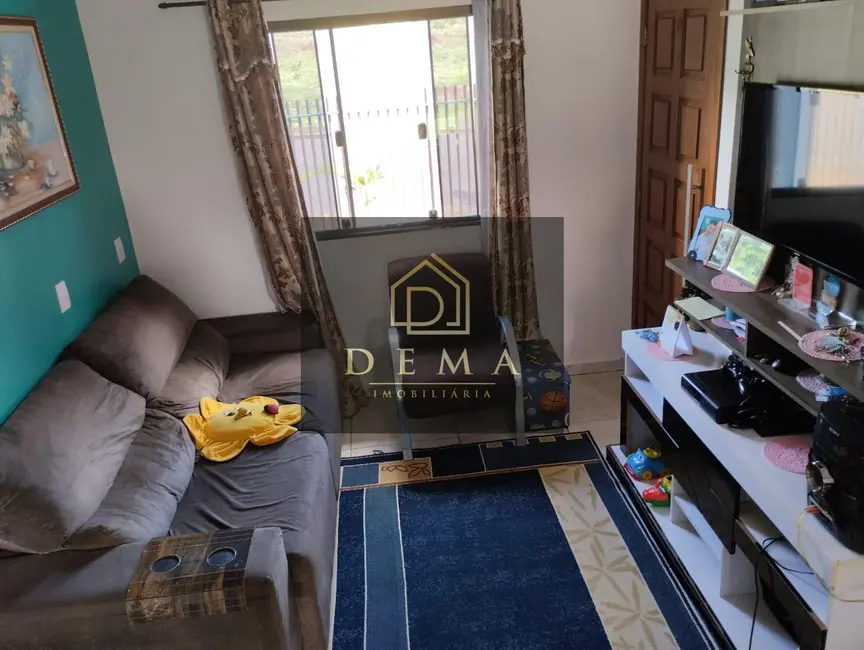 Foto 4 de Casa com 2 quartos à venda, 120m2 em Toledo - PR