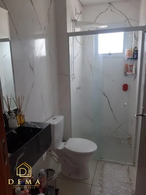 Apartamento com 2 quartos à venda, 55m2 em Jardim Concórdia, Toledo - PR - imagem 4 Foto 4 de Apartamento com 2 quartos à venda, 55m2 em Jardim Concórdia, Toledo - PR
