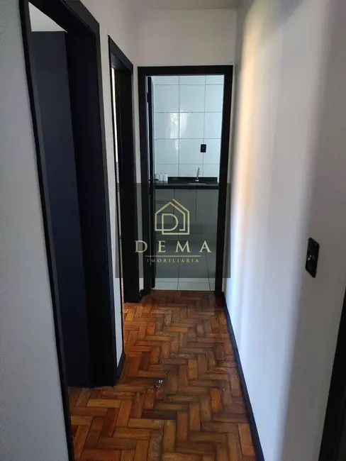 Casa com 2 quartos à venda, 106m2 em Vila Industrial, Toledo - PR - imagem 8 Foto 8 de Casa com 2 quartos à venda, 106m2 em Vila Industrial, Toledo - PR