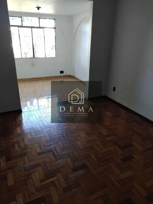 Casa com 2 quartos à venda, 106m2 em Vila Industrial, Toledo - PR - imagem 6 Foto 6 de Casa com 2 quartos à venda, 106m2 em Vila Industrial, Toledo - PR