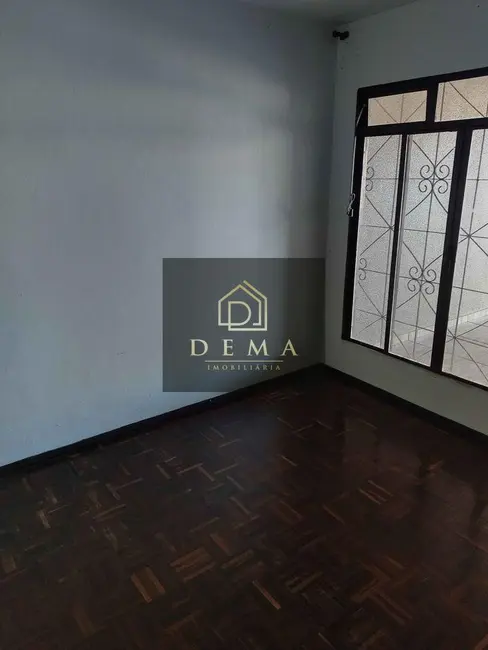 Casa com 2 quartos à venda, 106m2 em Vila Industrial, Toledo - PR - imagem 9 Foto 9 de Casa com 2 quartos à venda, 106m2 em Vila Industrial, Toledo - PR