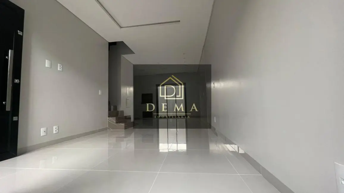 Sobrado com 2 quartos à venda, 96m2 em Toledo - PR - imagem 6 Foto 6 de Sobrado com 2 quartos à venda, 96m2 em Toledo - PR