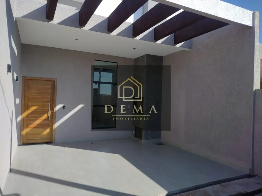 Casa com 2 quartos à venda, 90m2 em Jardim Coopagro, Toledo - PR - imagem 2 Foto 2 de Casa com 2 quartos à venda, 90m2 em Jardim Coopagro, Toledo - PR