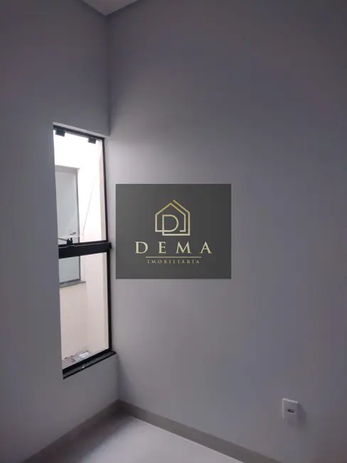 Casa com 2 quartos à venda, 90m2 em Jardim Coopagro, Toledo - PR - imagem 8 Foto 8 de Casa com 2 quartos à venda, 90m2 em Jardim Coopagro, Toledo - PR