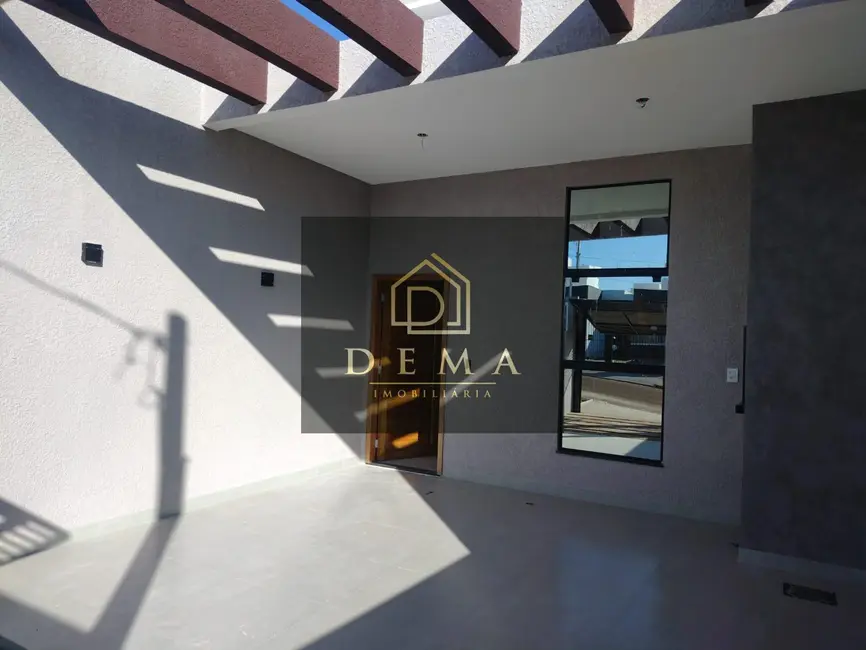 Casa com 2 quartos à venda, 90m2 em Jardim Coopagro, Toledo - PR - imagem 3 Foto 3 de Casa com 2 quartos à venda, 90m2 em Jardim Coopagro, Toledo - PR
