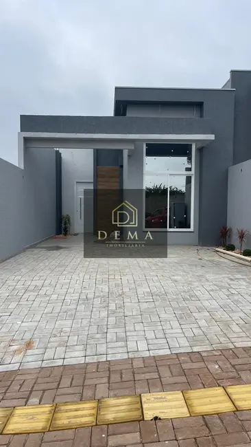 Foto 1 de Casa com 2 quartos à venda em Centro, Toledo - PR