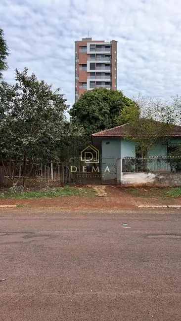 Foto 2 de Terreno / Lote à venda em Vila Industrial, Toledo - PR