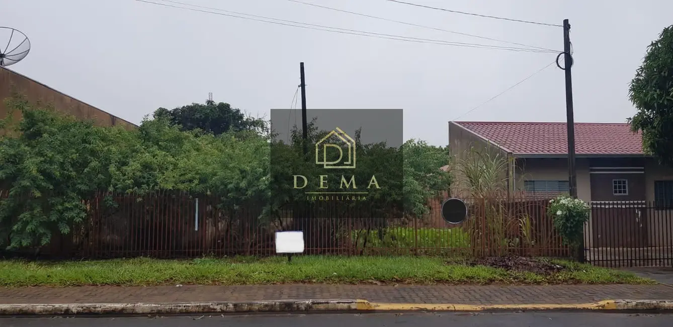 Foto 1 de Terreno / Lote à venda em Perola - PR