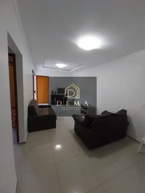 Casa com 2 quartos à venda em Toledo - PR - imagem 4 Foto 4 de Casa com 2 quartos à venda em Toledo - PR