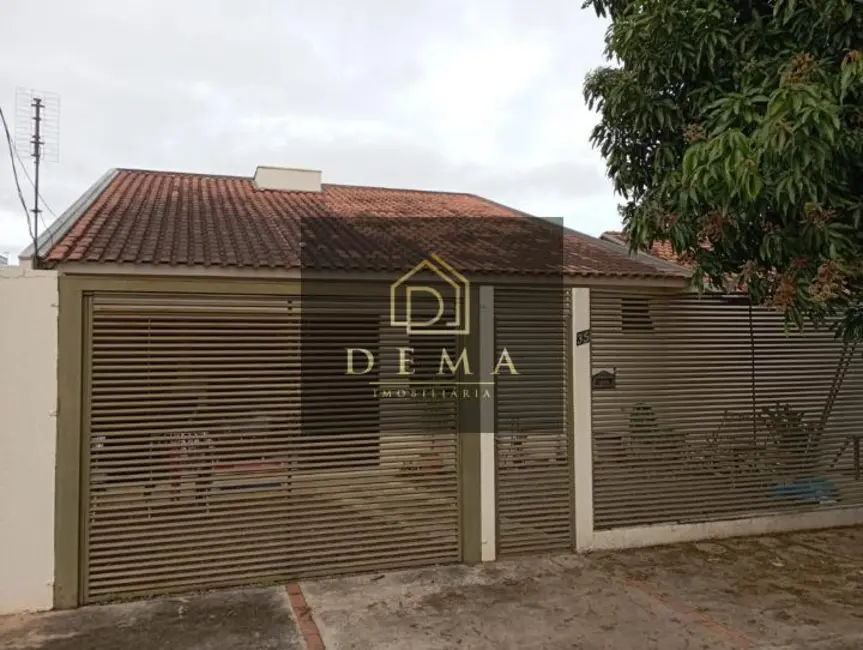 Foto 1 de Casa com 2 quartos à venda em Jardim Gisela, Toledo - PR