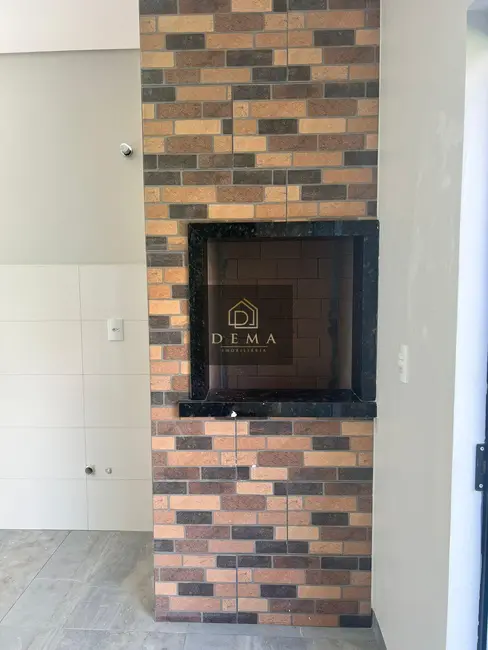 Sobrado com 2 quartos à venda, 160m2 em Jardim Recanto, Toledo - PR - imagem 4 Foto 4 de Sobrado com 2 quartos à venda, 160m2 em Jardim Recanto, Toledo - PR