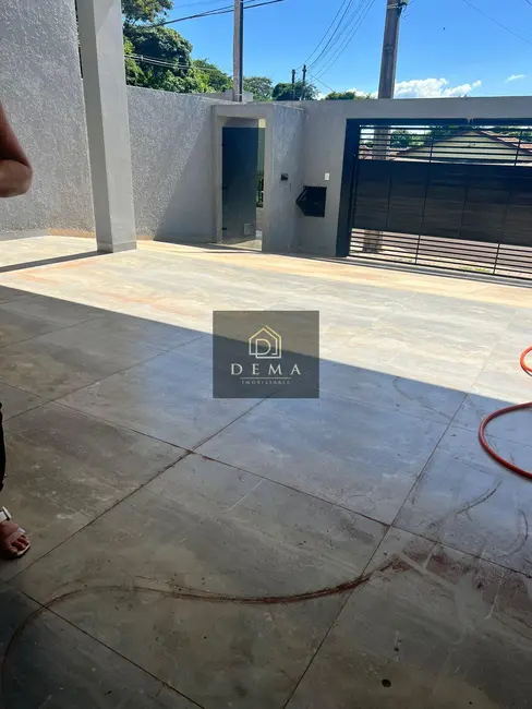 Sobrado com 2 quartos à venda, 160m2 em Jardim Recanto, Toledo - PR - imagem 5 Foto 5 de Sobrado com 2 quartos à venda, 160m2 em Jardim Recanto, Toledo - PR