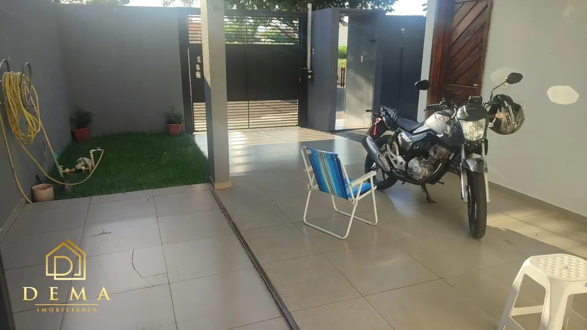 Sobrado com 2 quartos à venda, 92m2 em Jardim Gisela, Toledo - PR - imagem 3 Foto 3 de Sobrado com 2 quartos à venda, 92m2 em Jardim Gisela, Toledo - PR