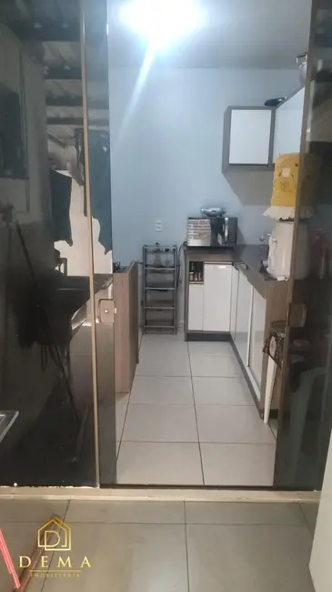 Sobrado com 2 quartos à venda, 92m2 em Jardim Gisela, Toledo - PR - imagem 7 Foto 7 de Sobrado com 2 quartos à venda, 92m2 em Jardim Gisela, Toledo - PR