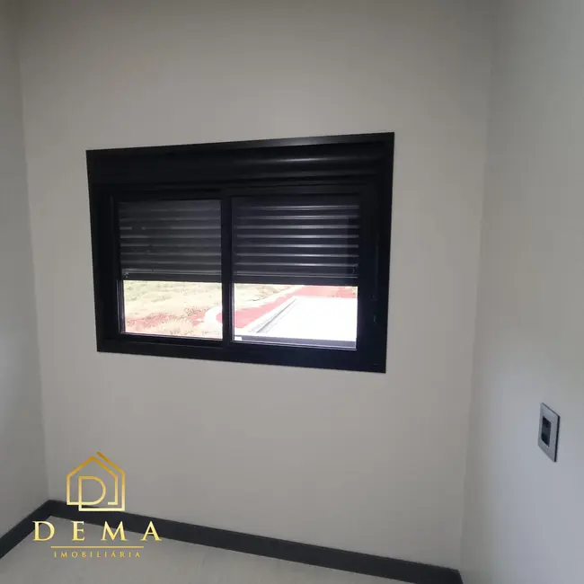 Sobrado à venda em Jardim Planalto, Toledo - PR - imagem 16 Foto 16 de Sobrado à venda em Jardim Planalto, Toledo - PR