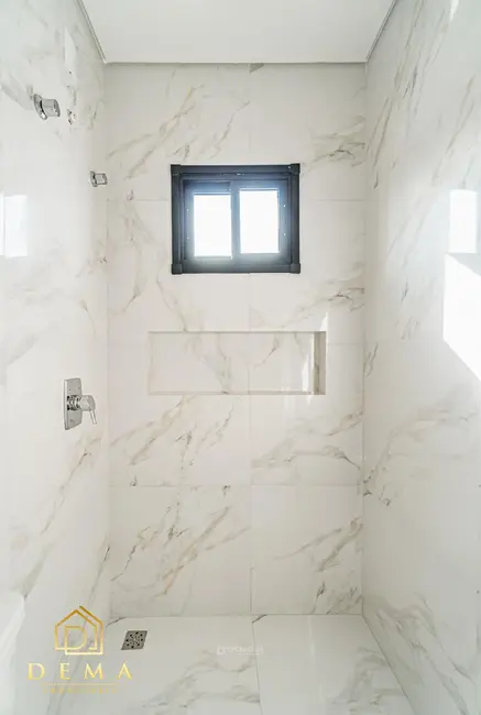 Sobrado à venda, 119m2 em Jardim Gisela, Toledo - PR - imagem 8 Foto 8 de Sobrado à venda, 119m2 em Jardim Gisela, Toledo - PR