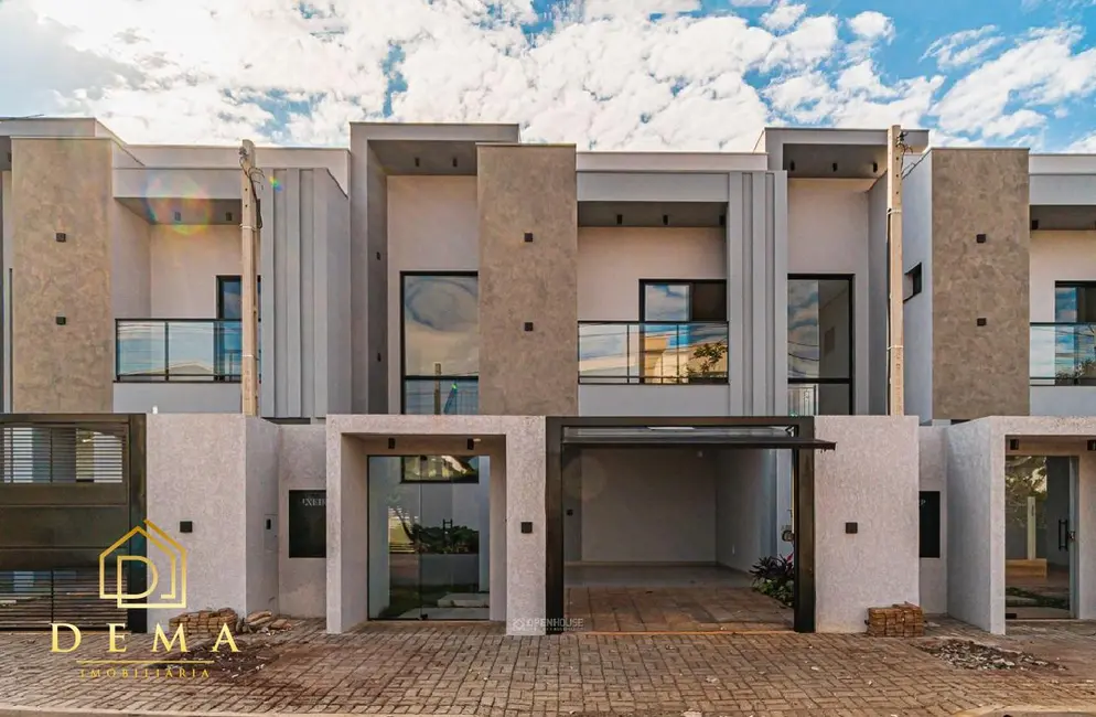 Foto 1 de Sobrado à venda, 119m2 em Jardim Gisela, Toledo - PR