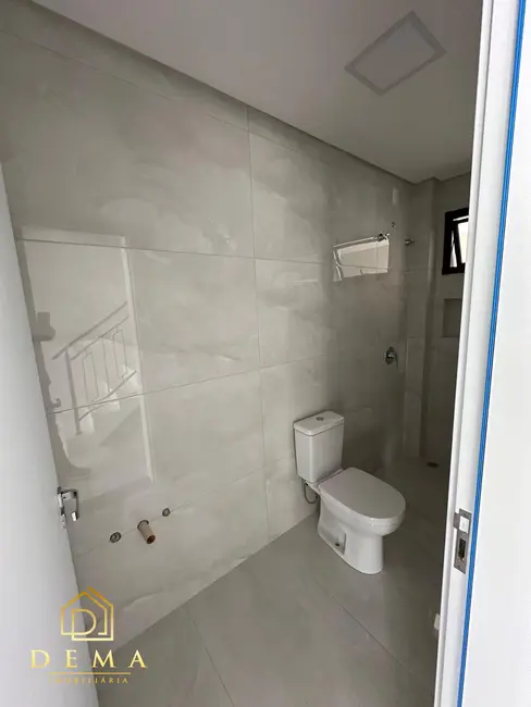 Casa à venda, 160m2 em Jardim Gisela, Toledo - PR - imagem 6 Foto 6 de Casa à venda, 160m2 em Jardim Gisela, Toledo - PR