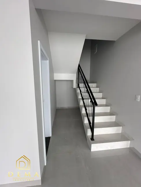 Casa à venda, 160m2 em Jardim Gisela, Toledo - PR - imagem 7 Foto 7 de Casa à venda, 160m2 em Jardim Gisela, Toledo - PR