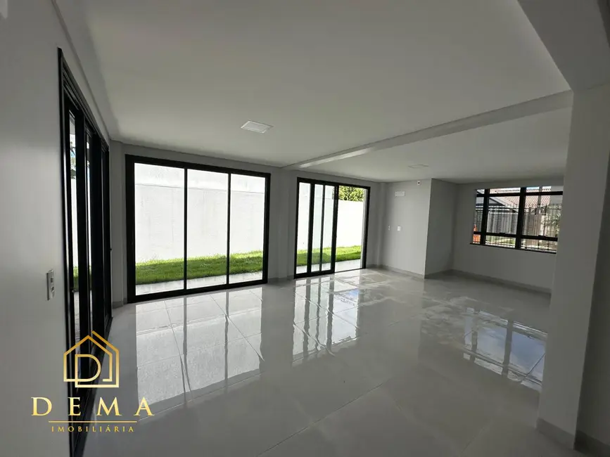 Casa à venda, 160m2 em Jardim Gisela, Toledo - PR - imagem 5 Foto 5 de Casa à venda, 160m2 em Jardim Gisela, Toledo - PR