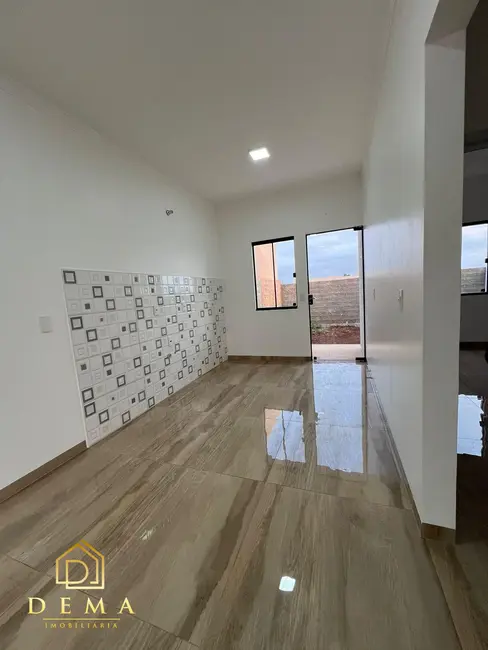Casa à venda, 51m2 em Pinheirinho, Toledo - PR - imagem 5 Foto 5 de Casa à venda, 51m2 em Pinheirinho, Toledo - PR