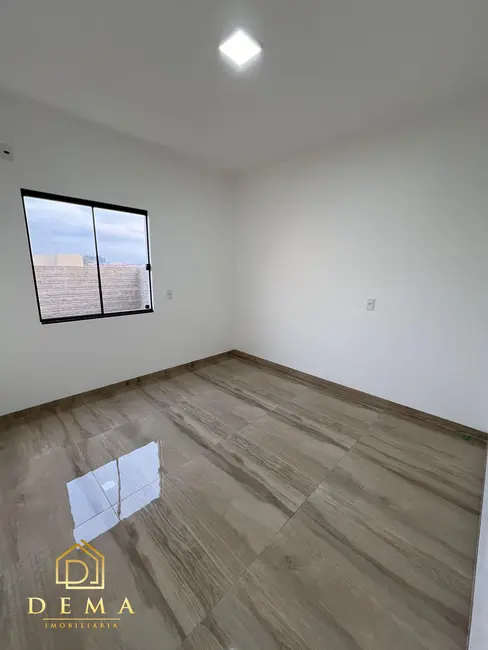 Casa à venda, 51m2 em Pinheirinho, Toledo - PR - imagem 9 Foto 9 de Casa à venda, 51m2 em Pinheirinho, Toledo - PR