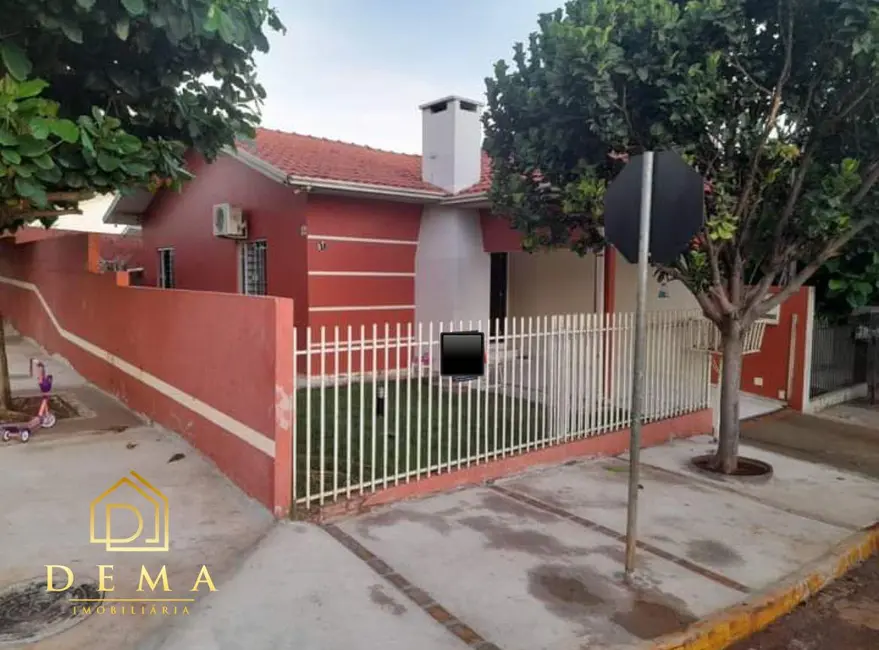 Foto 1 de Casa com 2 quartos à venda, 60m2 em Jardim Panorama, Toledo - PR