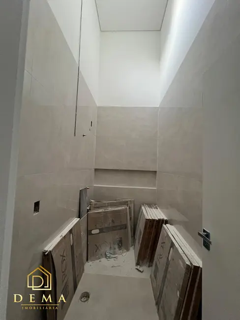 Casa com 2 quartos à venda, 98m2 em Vila Becker, Toledo - PR - imagem 6 Foto 6 de Casa com 2 quartos à venda, 98m2 em Vila Becker, Toledo - PR