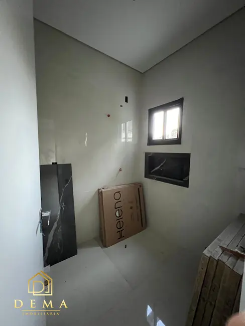Casa com 2 quartos à venda, 98m2 em Vila Becker, Toledo - PR - imagem 4 Foto 4 de Casa com 2 quartos à venda, 98m2 em Vila Becker, Toledo - PR
