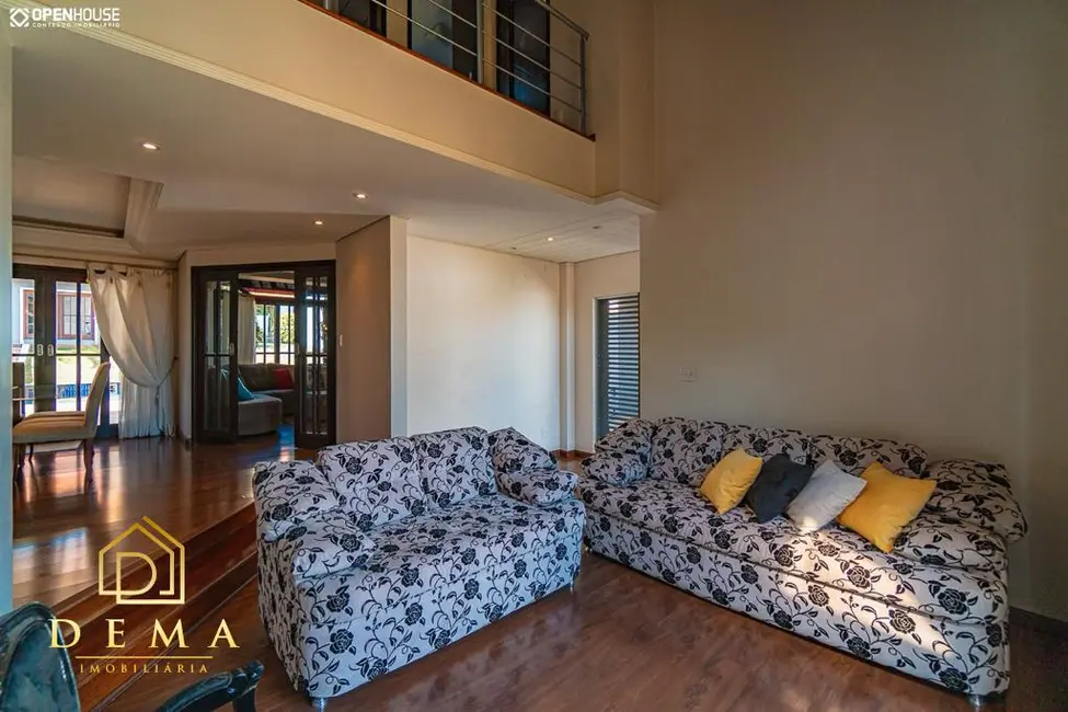 Casa com 1 quarto à venda e para alugar, 436m2 em Centro, Toledo - PR - imagem 7 Foto 7 de Casa com 1 quarto à venda e para alugar, 436m2 em Centro, Toledo - PR