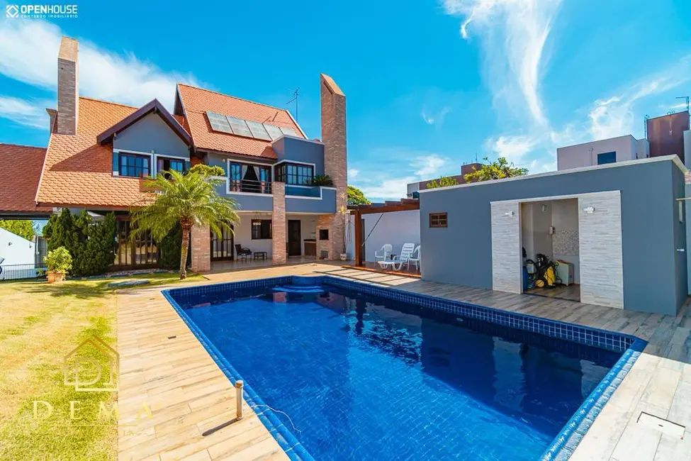 Casa com 1 quarto à venda e para alugar, 436m2 em Centro, Toledo - PR - imagem 1 Foto 1 de Casa com 1 quarto à venda e para alugar, 436m2 em Centro, Toledo - PR